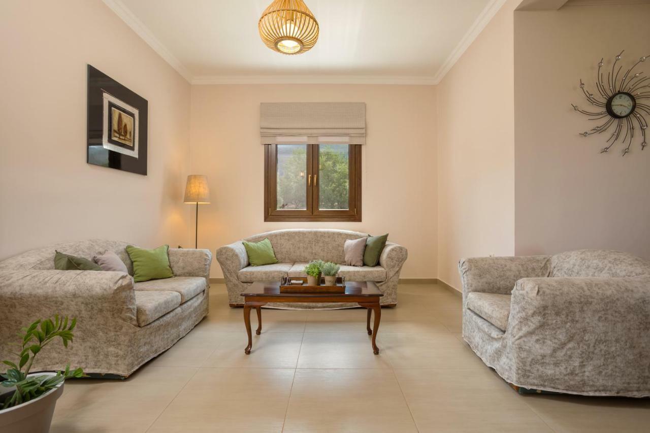 Villa Serenity Agia Marina  Exterior foto